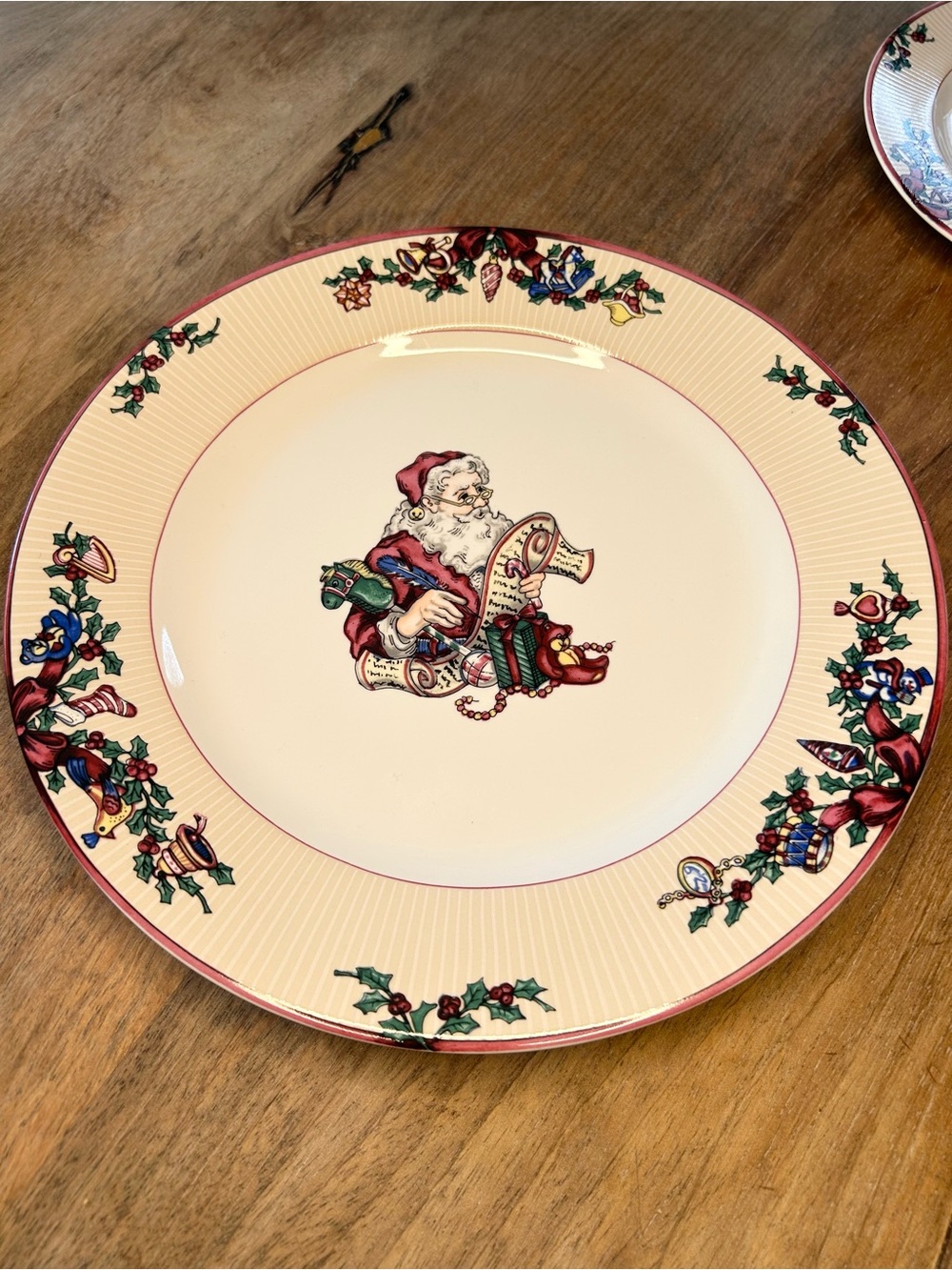 Vintage 1994 Fitz & Floyd Santa’s List Dinner Plate 10.5” Christmas Santa
